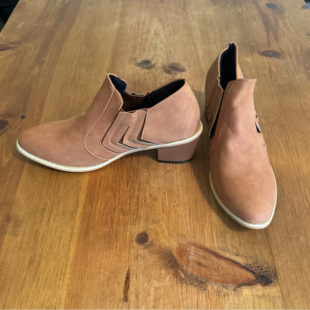 Booties! 🥰